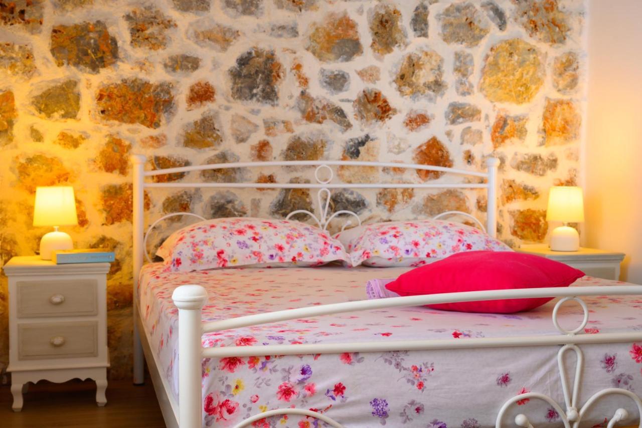Affittacamere Anatoli Hill Agios Nikolaos Esterno foto